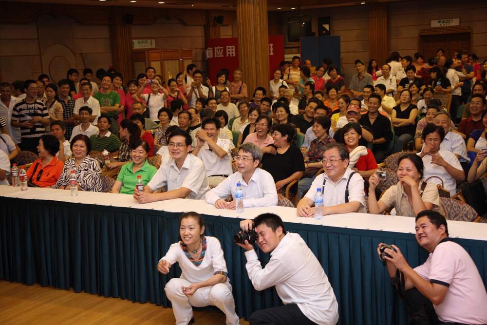 ǹ2008.jpg