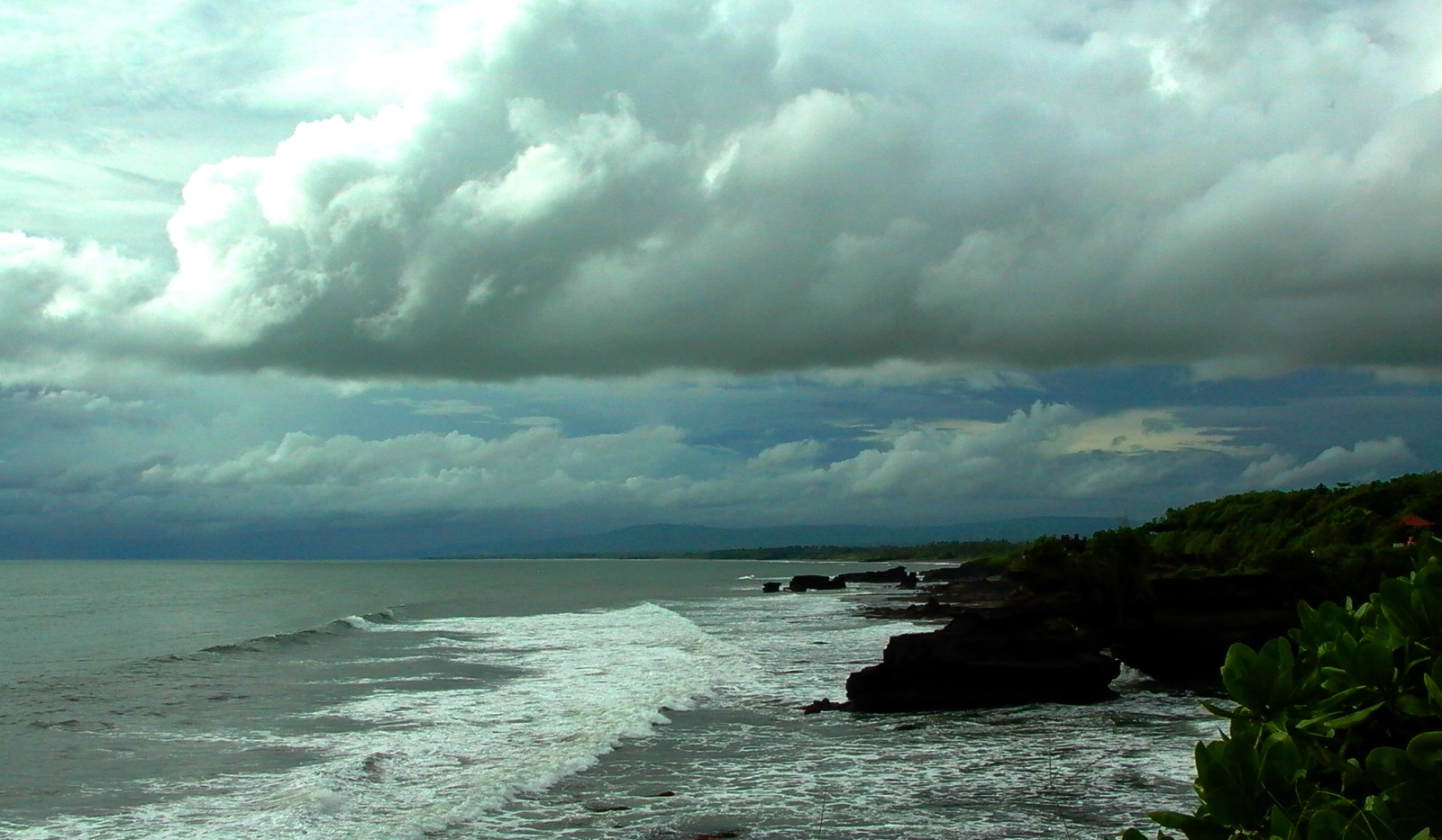 L1000340be.jpg