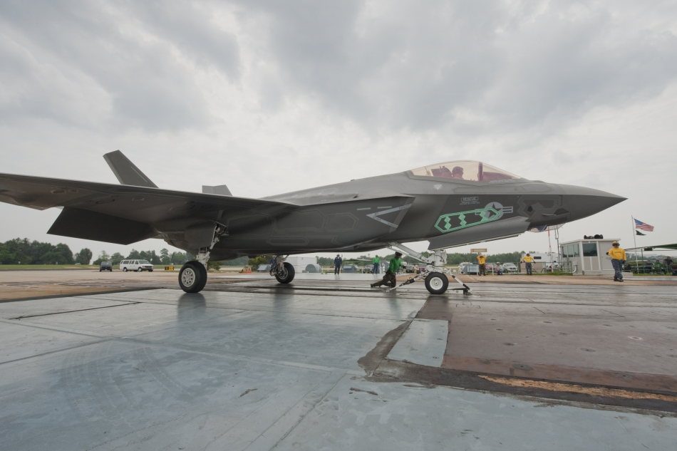 1&nbsp;&nbsp;F-35C CF-03ս.jpg