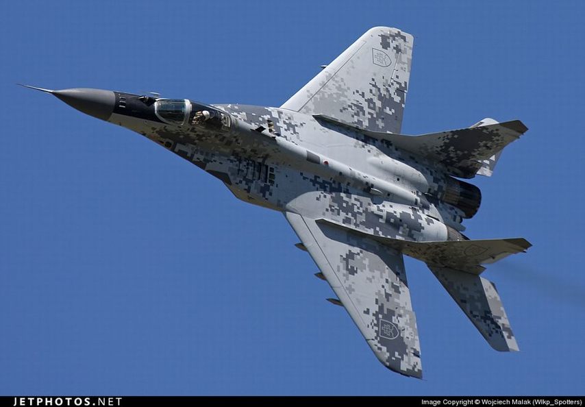 03˹工˵MIG-29ԲͿװ.jpg